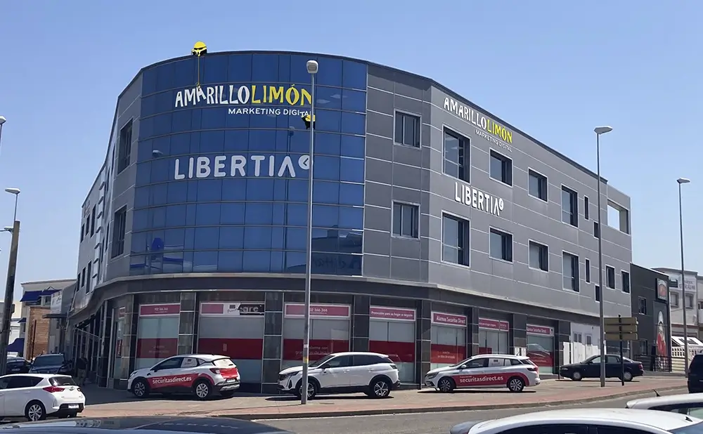 Oficinas de Amarillo Limón en el centro empresarial La Torrecilla, Córdoba